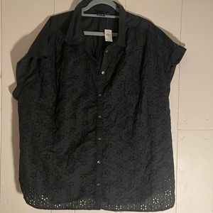 NWT GAP Short Sleeve Button Down Eyelet Blouse XXL
